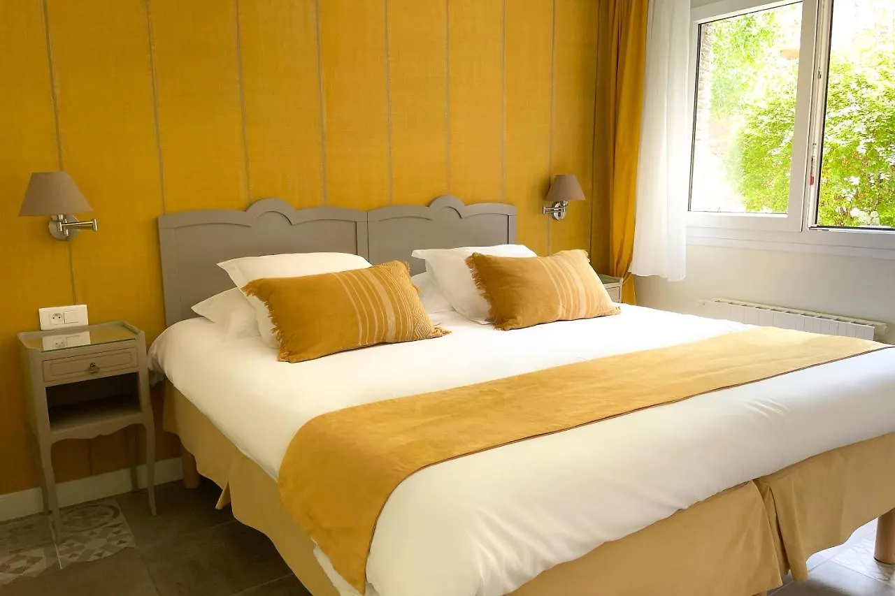 Hotel Le Magnan Avignon 3*,