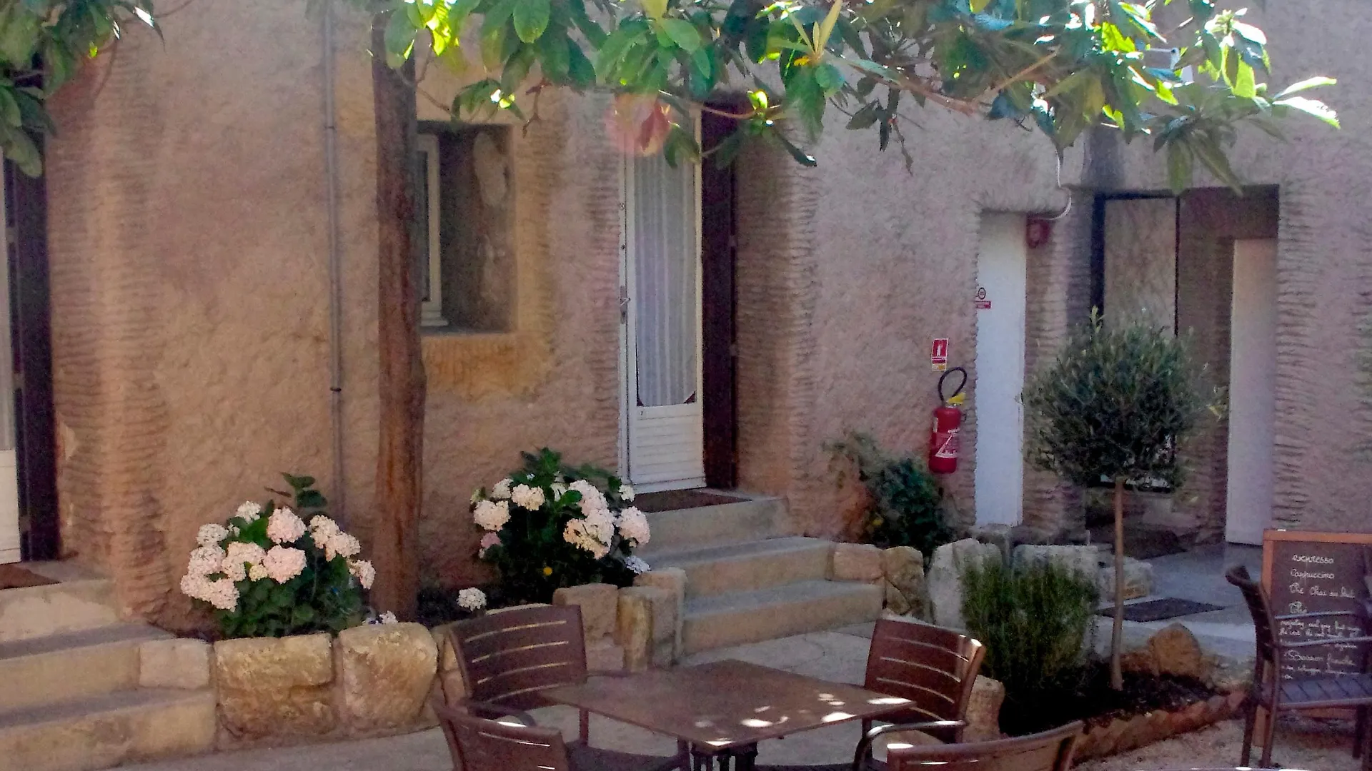 Hotel Le Magnan Avignon