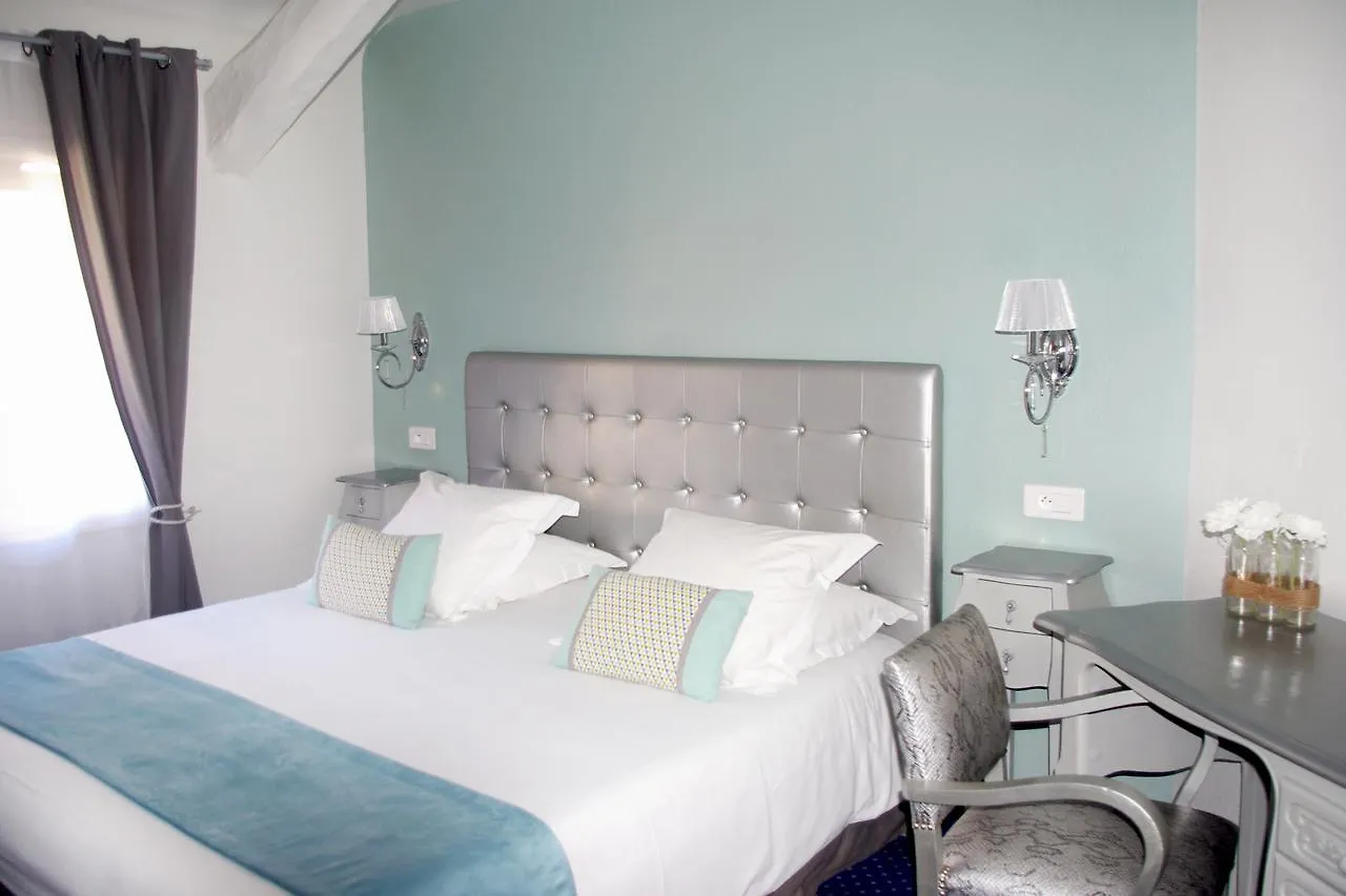 Hotel Le Magnan Avignon 3*,